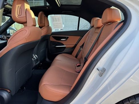 Used 2025 Mercedes-Benz C 300 4MATIC Sedan image 13