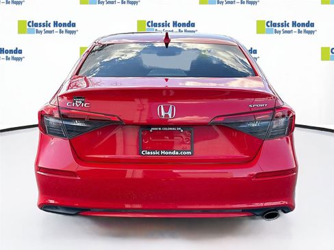 Certified 2022 Honda Civic Sport image 7
