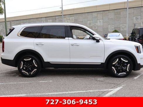 Used 2025 Kia Telluride S FWD image 10