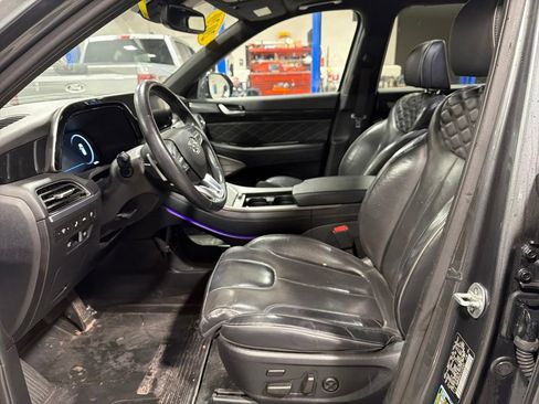 Used 2020 Hyundai Palisade Limited image 15