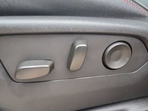 Used 2025 Chevrolet Tahoe RST w/ Comfort Package image 14