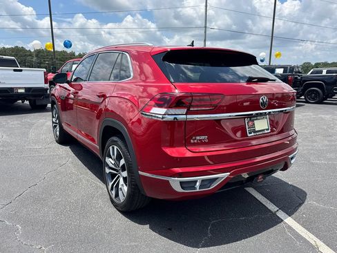 Used 2023 Volkswagen Atlas Cross Sport SEL Premium R-Line AWD/4WD image 8
