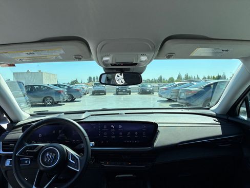 Used 2024 Buick Envision Preferred AWD/4WD image 33