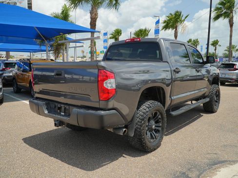 Used 2017 Toyota Tundra SR5 image 5