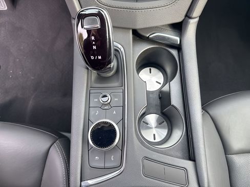 Used 2025 Cadillac XT5 Premium Luxury image 28