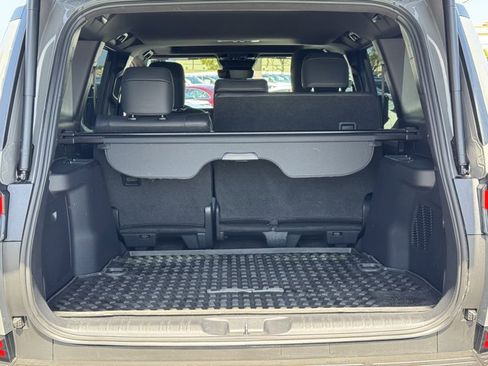 Used 2024 Lexus GX 550 AWD/4WD image 14