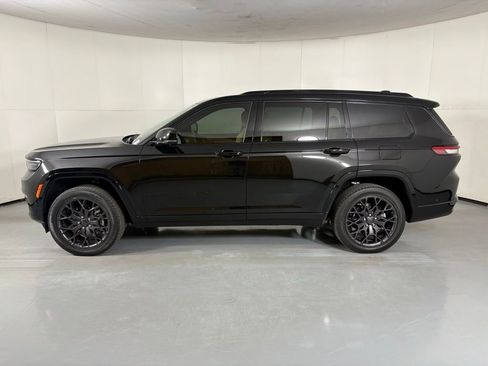 Used 2025 Jeep Grand Cherokee L Summit AWD/4WD image 5