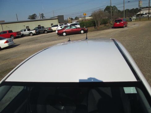 Used 2009 Pontiac Vibe image 10