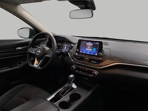 Certified 2025 Nissan Altima 2.5 SV FWD image 46