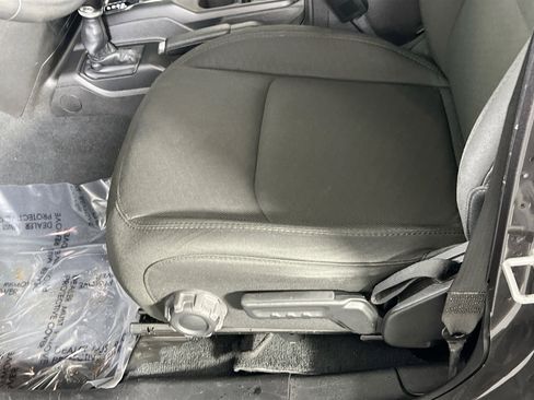 Used 2023 Jeep Wrangler Sport S image 18