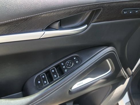 Used 2022 INFINITI QX60 Sensory w/ Cargo Package FWD image 13