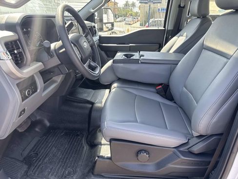 New 2026 Ford F350 XL w/ XL Chrome Package AWD/4WD image 19