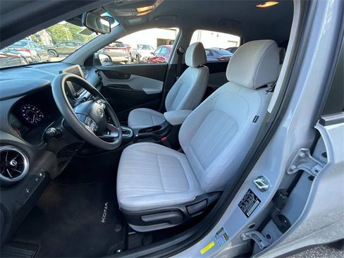 Used 2022 Hyundai Kona SEL w/ Cargo Package image 17