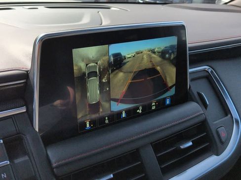 Used 2023 Chevrolet Suburban RST w/ Luxury Package image 29