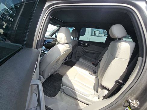 Used 2020 Audi Q7 3.0T Premium Plus w/ Premium Plus Package image 7