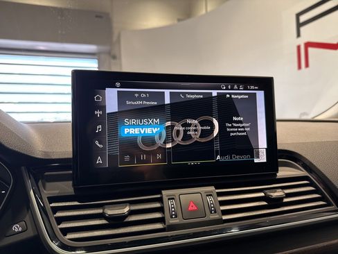 Used 2024 Audi Q5 2.0T Premium image 22