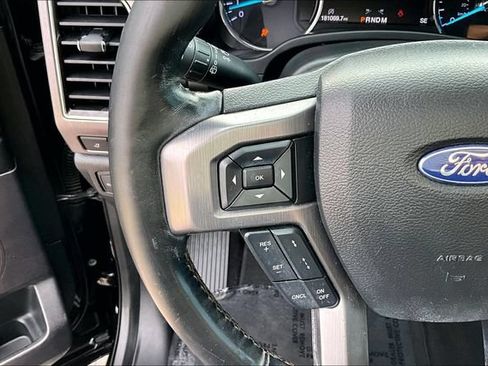 Used 2019 Ford Expedition Platinum AWD/4WD image 17