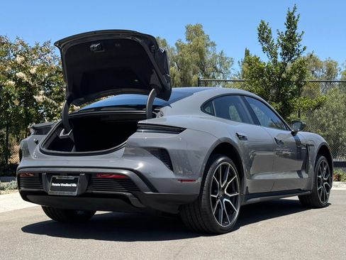 New 2026 Porsche Taycan Turbo S AWD/4WD image 34