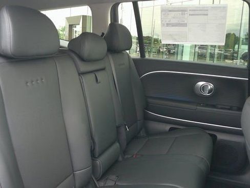 New 2026 Hyundai Ioniq 9 SEL AWD/4WD image 9