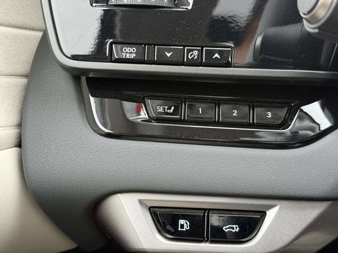 Used 2025 Lexus RX 350 AWD w/ Convenience Package image 24