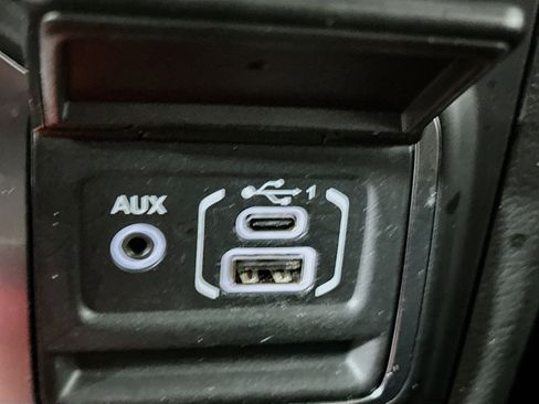 Used 2023 Jeep Wrangler Unlimited Rubicon 4xe w/ Steel Bumper Group AWD/4WD image 25