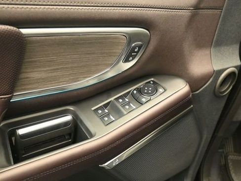 New 2026 Ford Expedition Max Platinum w/ Platinum Ultimate Package AWD/4WD image 14