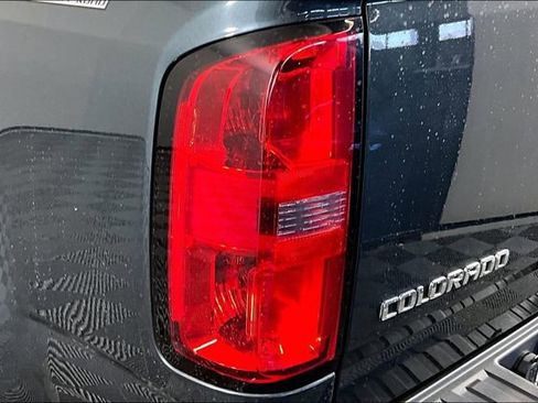 Used 2017 Chevrolet Colorado Z71 image 22