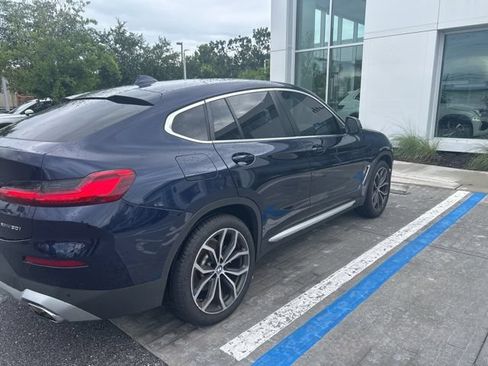 Used 2022 BMW X4 xDrive30i w/ Convenience Package AWD/4WD image 5