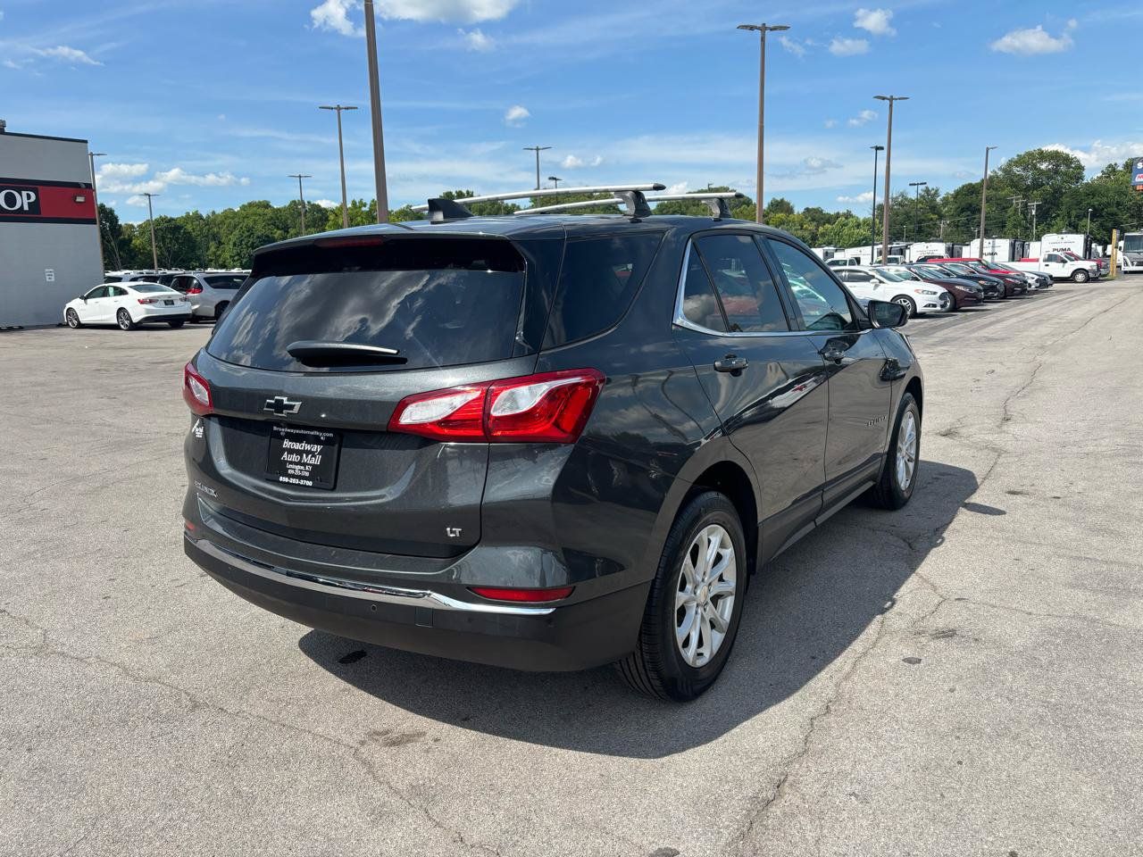 Used 2019 Chevrolet Equinox LT FWD image 3