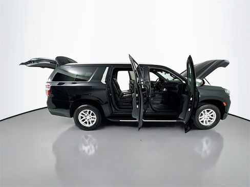 Used 2024 Chevrolet Suburban LS w/ Driver Alert Package image 27