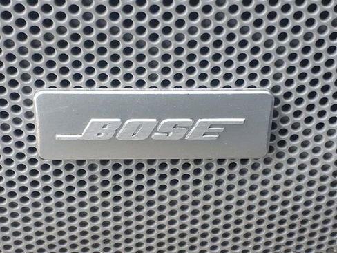 Used 2022 GMC Acadia SLT image 24