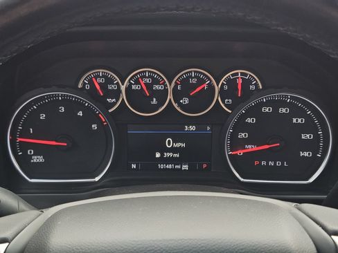 Used 2022 Chevrolet Silverado 2500 LT w/ Convenience Package AWD/4WD image 16