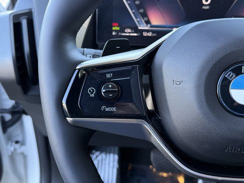 Used 2025 BMW X3 xDrive30i image 23