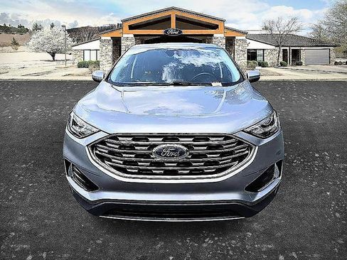 Used 2022 Ford Edge SEL AWD/4WD image 2