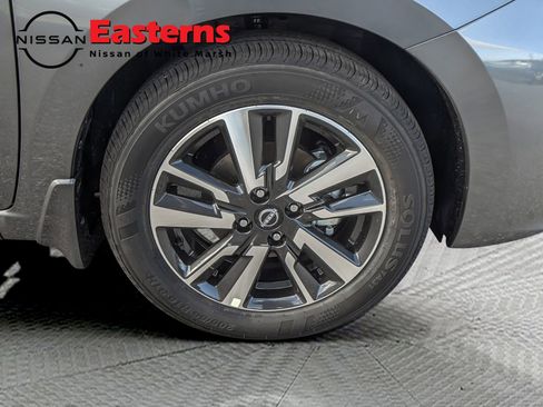 New 2025 Nissan Versa SV w/ Trunk Package image 26