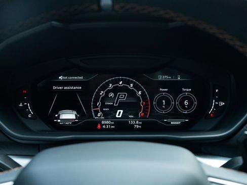 Used 2022 Lamborghini Urus AWD/4WD image 11