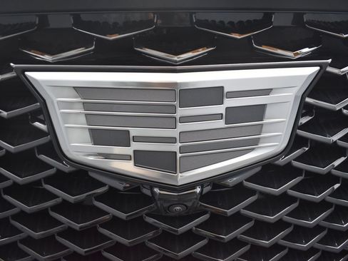 Certified 2026 Cadillac Escalade ESV V AWD/4WD image 40