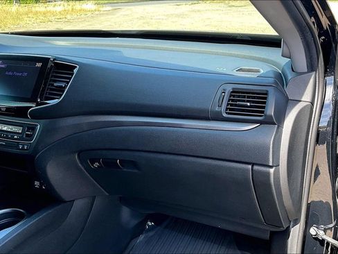 Used 2021 Honda Ridgeline Sport image 19