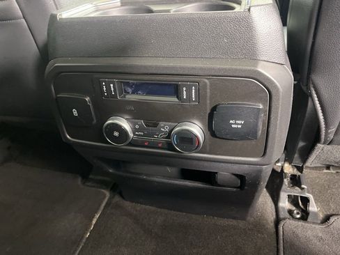 Used 2020 Ford Expedition Limited w/ Equipment Group 303A image 8