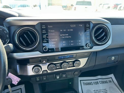 Used 2021 Toyota Tacoma SR5 w/ Technology Package image 21