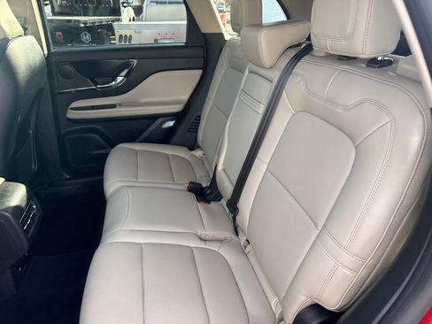 Used 2025 Lincoln Corsair AWD w/ Equipment Group 101A image 14