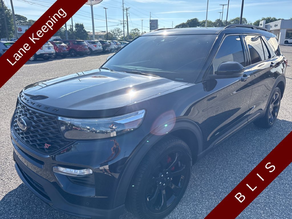Certified 2023 Ford Explorer ST w/ Equipment Group 401A AWD/4WD image 4