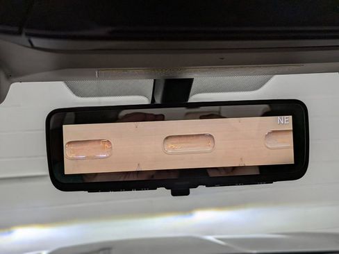 Used 2020 Subaru Ascent Touring AWD/4WD image 8