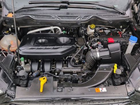 Used 2021 Ford EcoSport S image 28