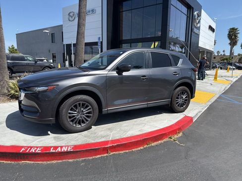 Used 2020 MAZDA CX-5 Touring image 4
