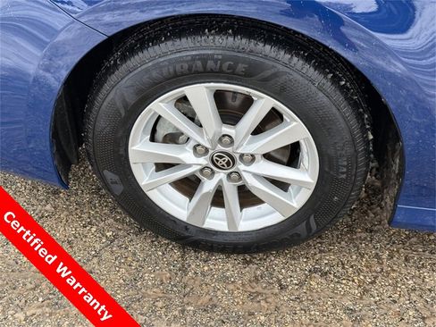 Used 2025 Toyota Camry LE image 10