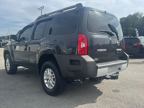 Used 2015 Nissan Xterra S RWD image 3