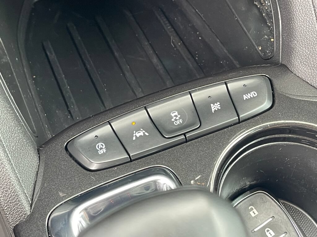 Used 2024 Chevrolet TrailBlazer RS w/ Driver Confidence Package AWD/4WD image 13