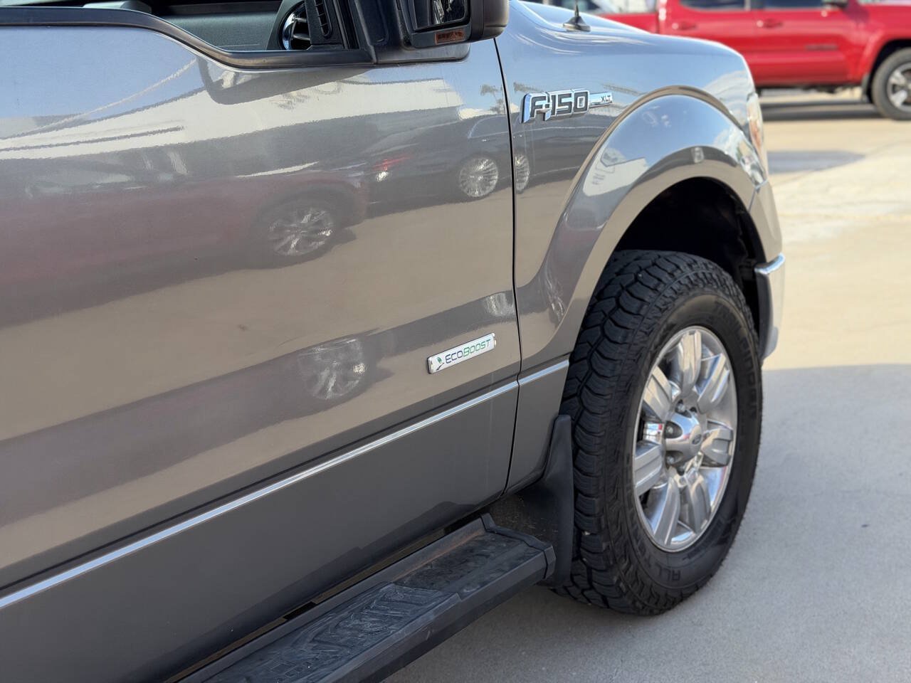 Used 2012 Ford F150 XLT w/ XTR Pkg AWD/4WD image 8