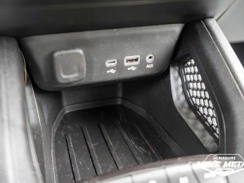 Used 2023 Chevrolet TrailBlazer LT w/ Convenience Package image 28